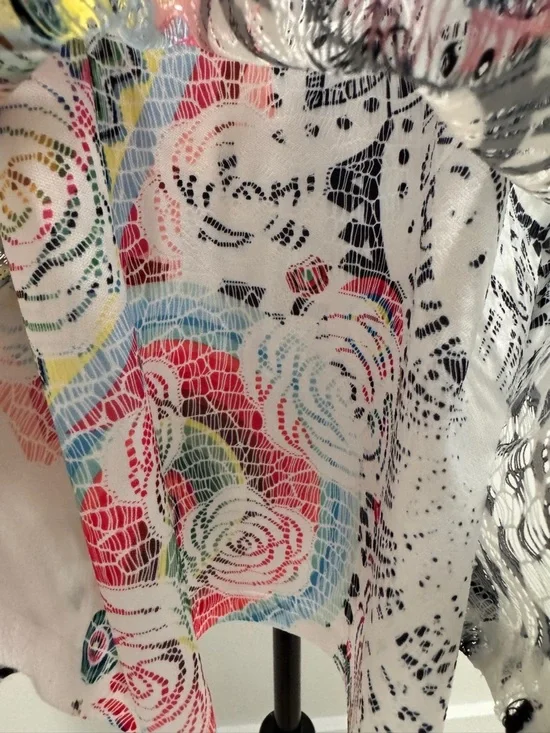 Papillon Blanc Multicolor Sleeveless Mandala Tunic with Black & White Accents - Picture 4 of 16